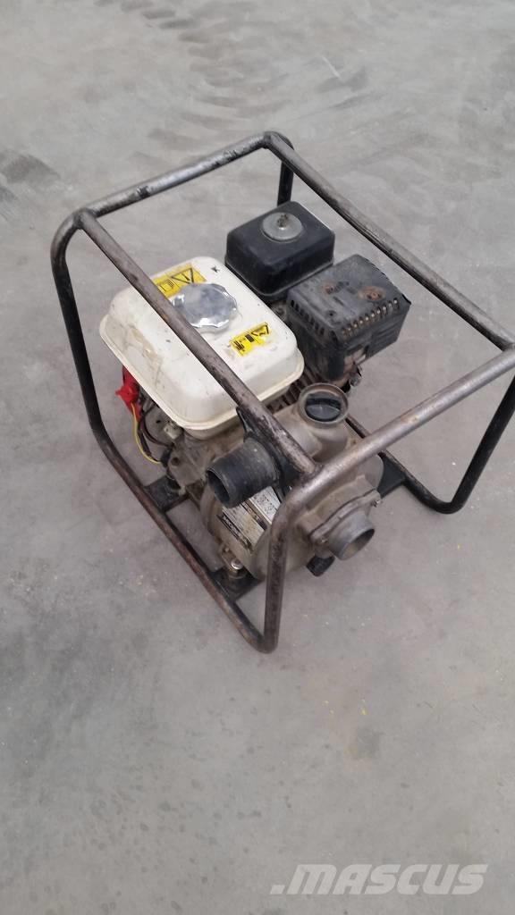 Honda WB 20 XT Statyba - Kita