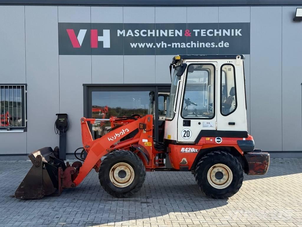 Kubota R 420 Naudoti ratiniai krautuvai