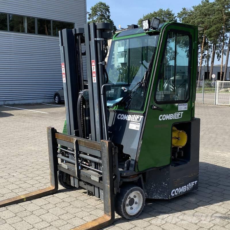 Combilift CB 2500 Šakiniai krautuvai su privažiavimu iš visų keturių pusių