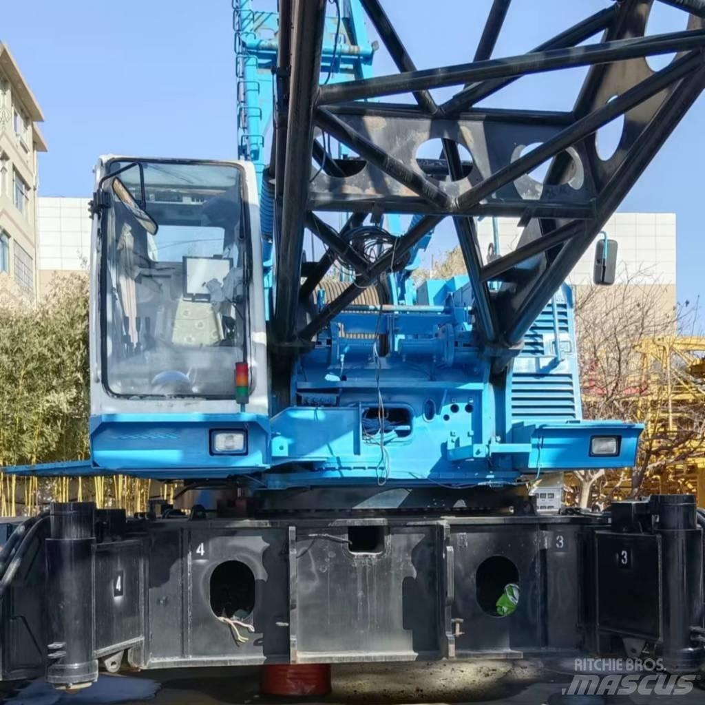 Hitachi SCX2500 Vikšriniai kranai