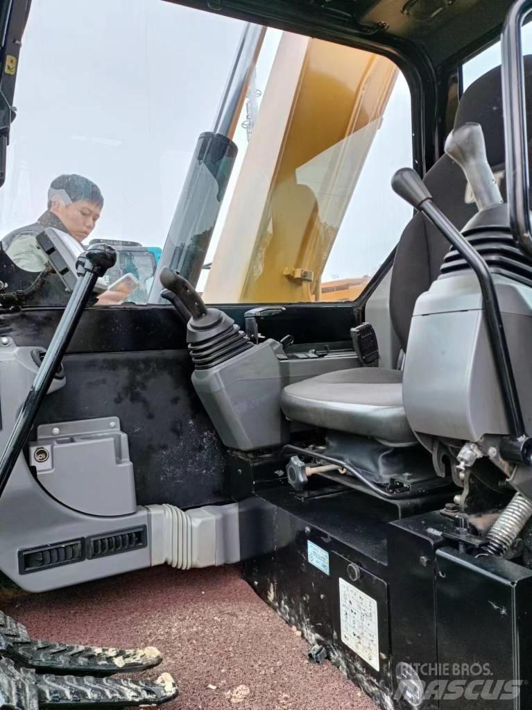 CAT 307 Vikšriniai ekskavatoriai