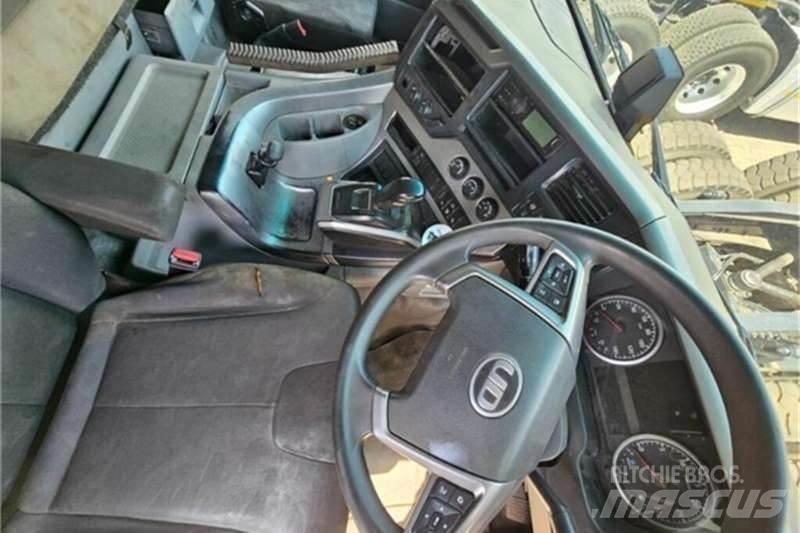 UD TRUCKS QUON Kita