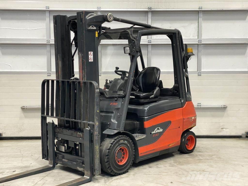 Linde E30-01 Elektriniai šakiniai krautuvai
