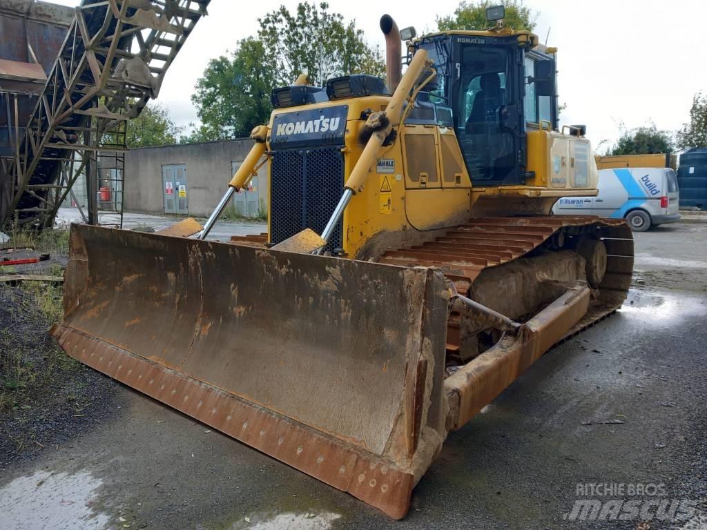 Komatsu D65PX-18 Vikšriniai buldozeriai