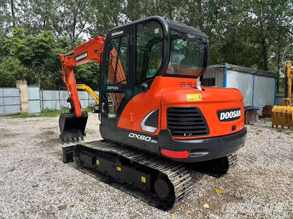 Doosan DX 60-9 C Mini ekskavatoriai < 7 t