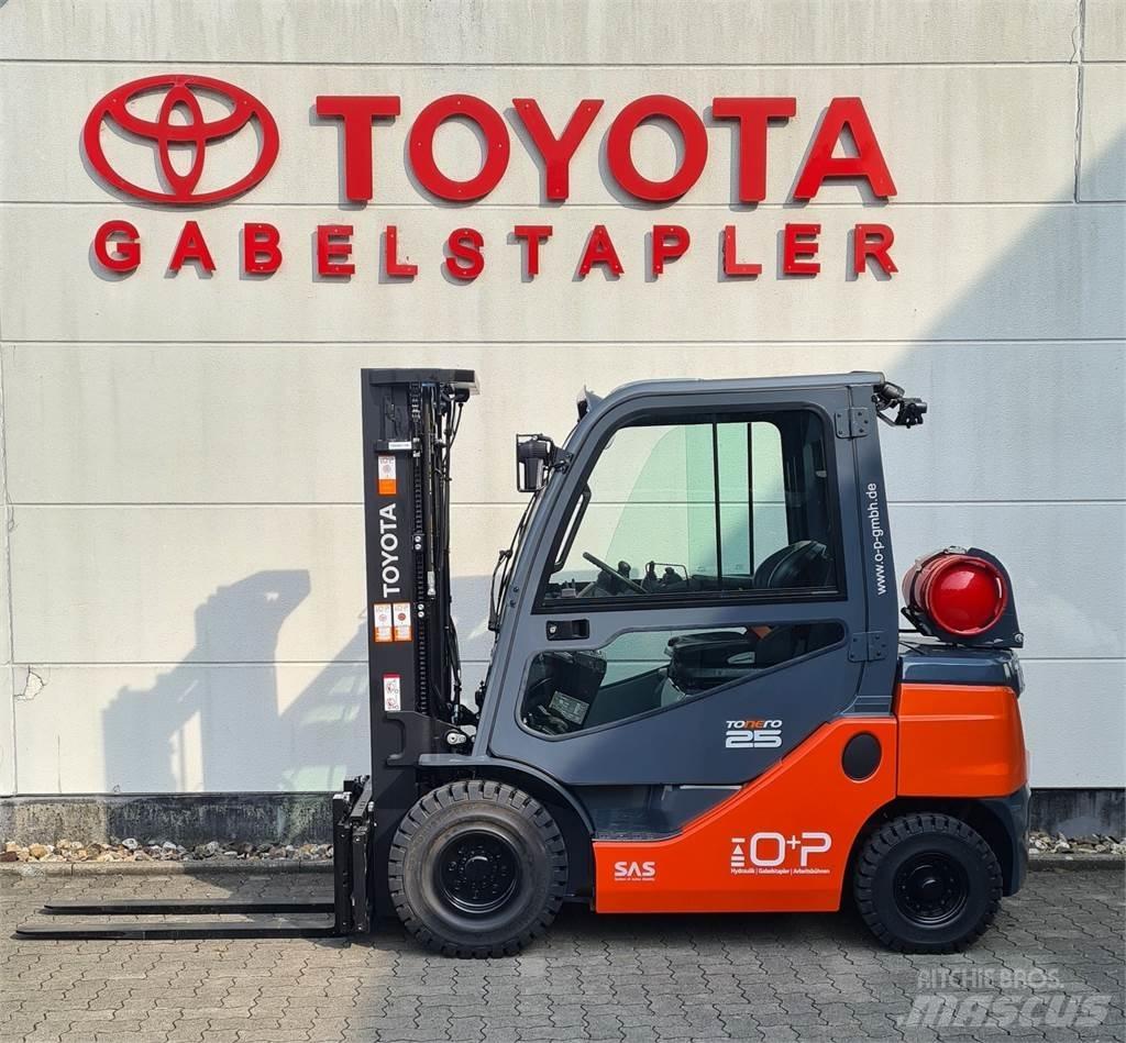 Toyota 02-8FGF25 LPG (dujiniai) krautuvai