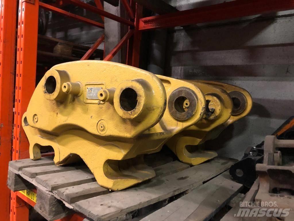 CAT 318 quick Hitch Kiti naudoti statybos komponentai