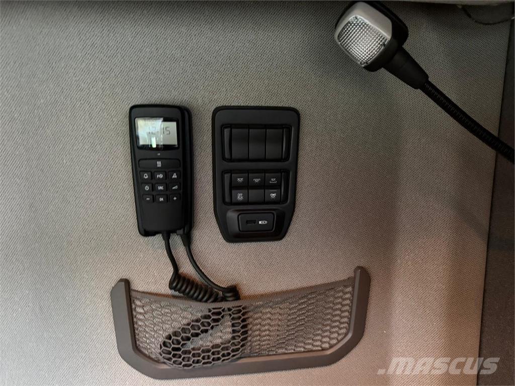 Scania R580 6x2 Naudoti vilkikai