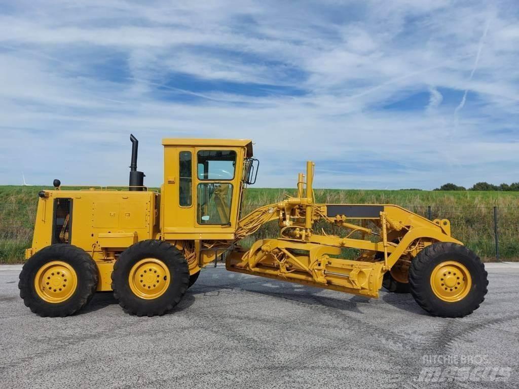 CAT 130 G Greideriai