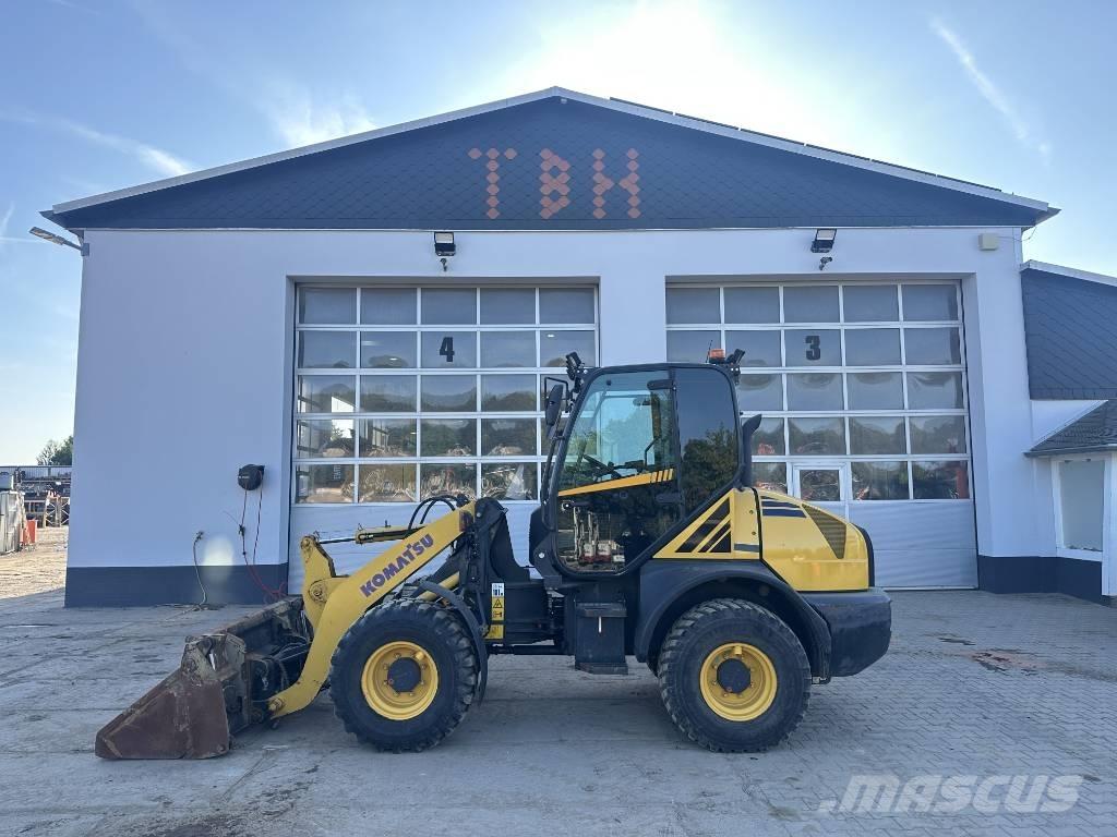 Komatsu WA 80-6 Naudoti ratiniai krautuvai