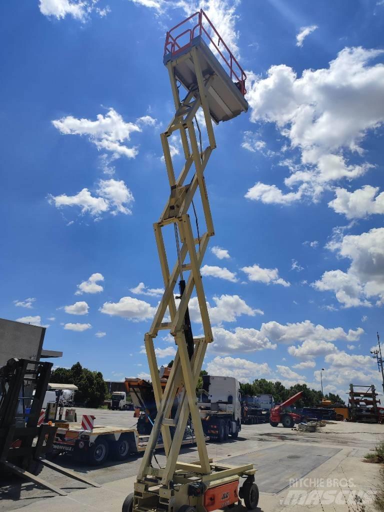 JLG 3246 ES Žirkliniai keltuvai