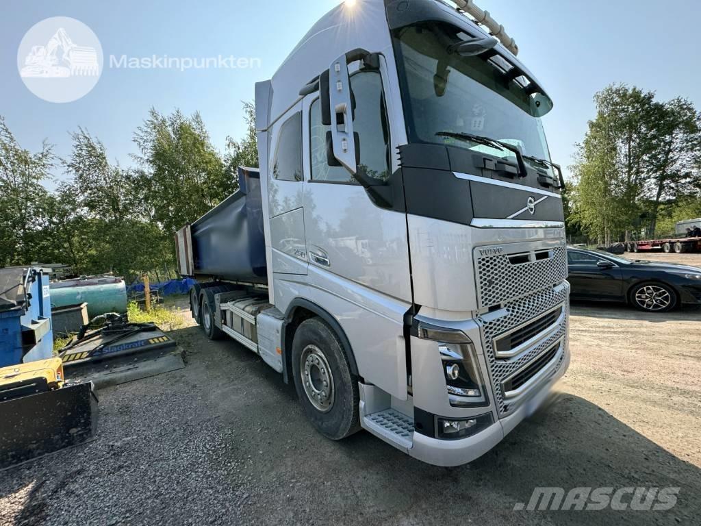 Volvo FH 16 750 Sunkvežimiai su keliamuoju kabliu