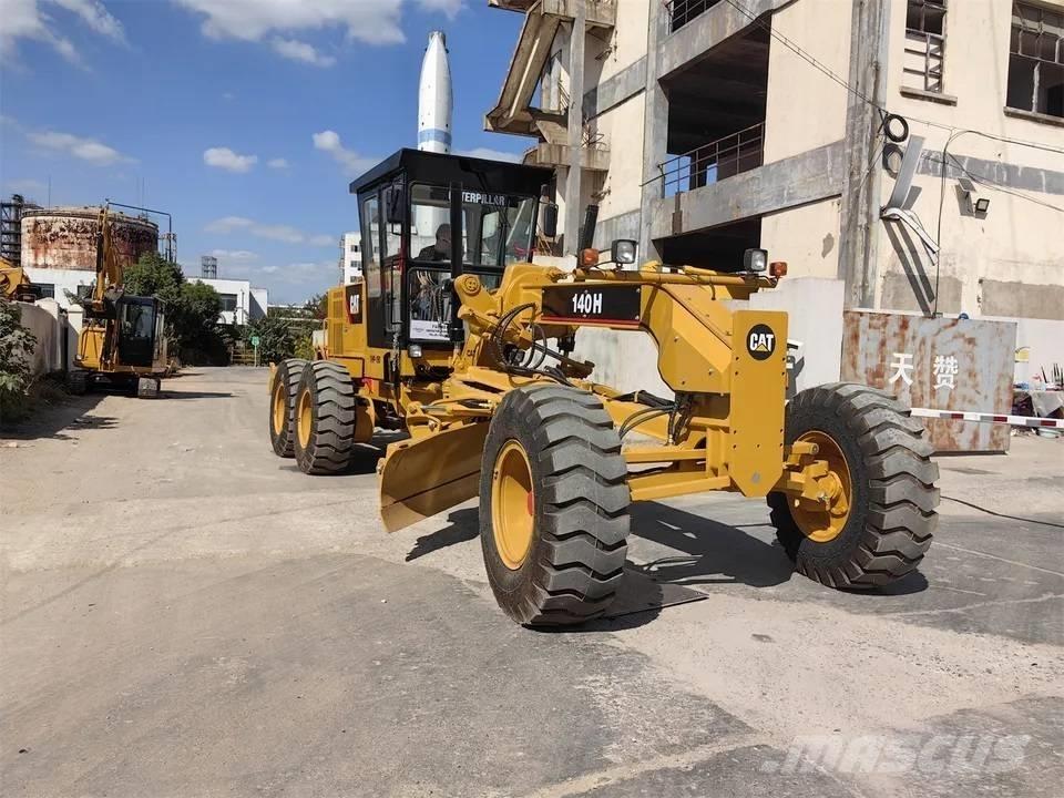 CAT 140H Greideriai