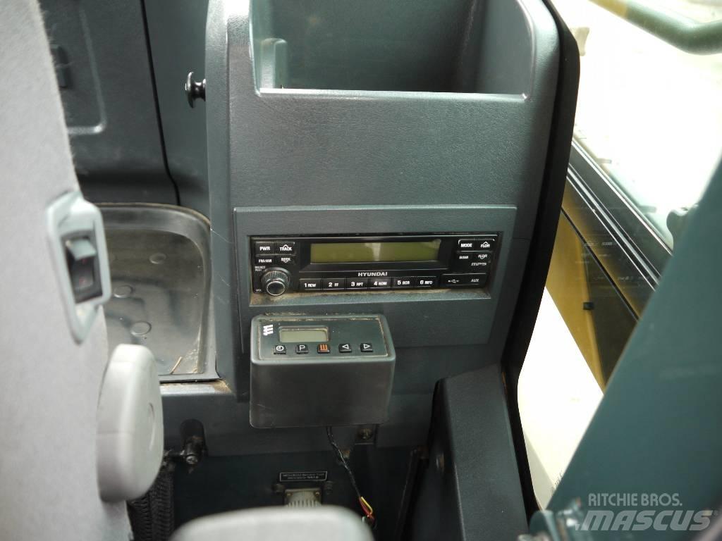 Hyundai R 220 LC-9A Vikšriniai ekskavatoriai