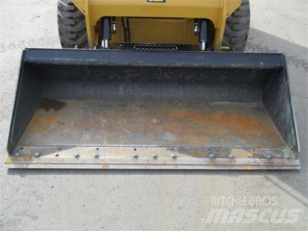 CAT 236 D Krautuvai su šoniniu pasukimu