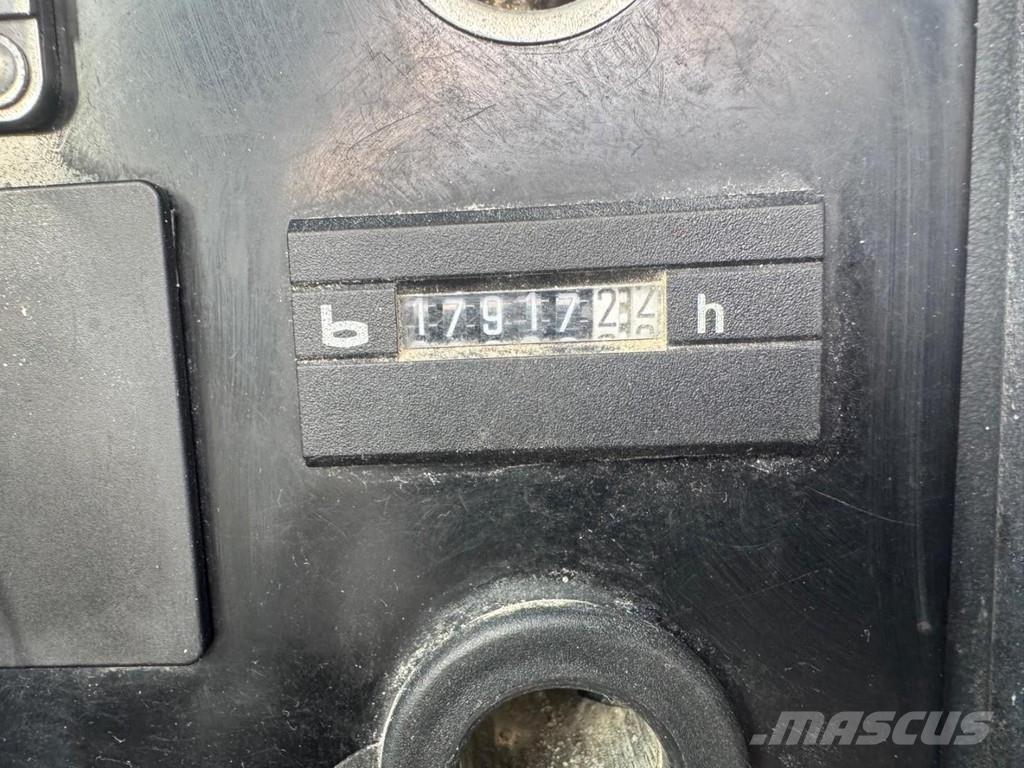 Liebherr L576 Naudoti ratiniai krautuvai