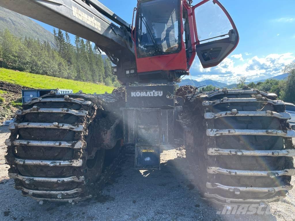 Komatsu 951 Miško technika (Harvesteriai)