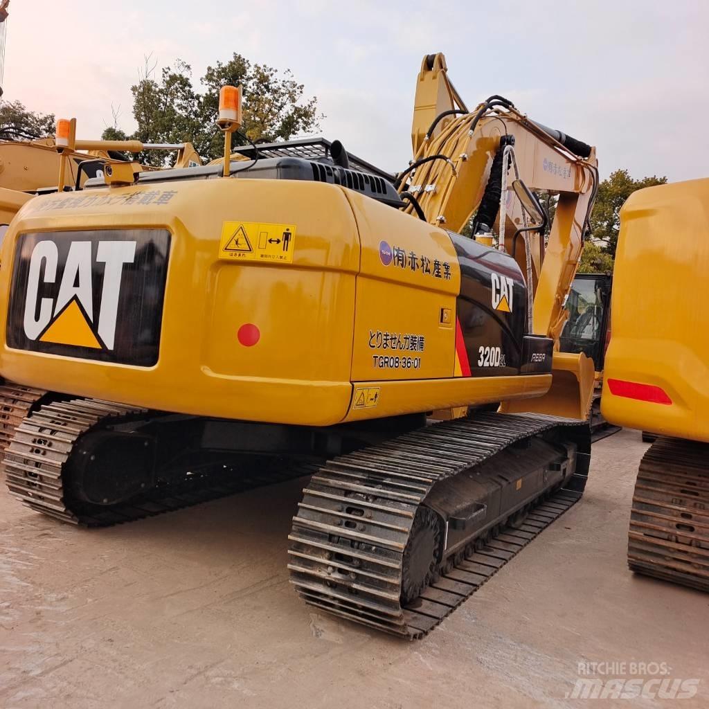 CAT 320DL Vikšriniai ekskavatoriai