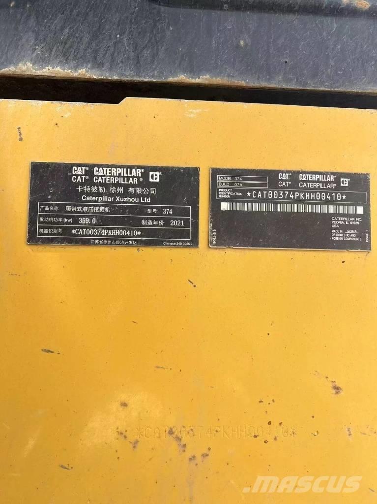 CAT 374 Vikšriniai ekskavatoriai