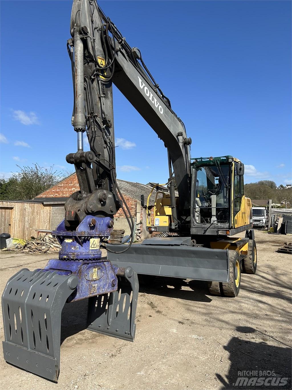  Excavator Volvo Ratiniai ekskavatoriai