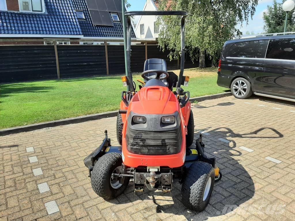 Cub Cadet 5264 Naudoti kompaktiški traktoriai
