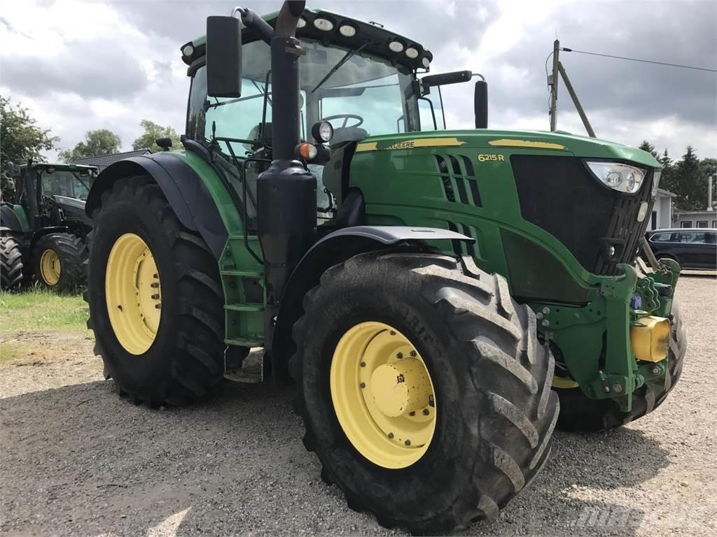 John Deere 6215R Traktoriai