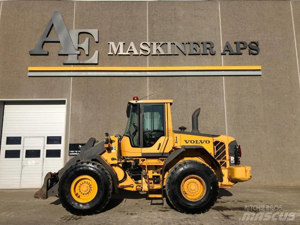 Volvo L70F Naudoti ratiniai krautuvai