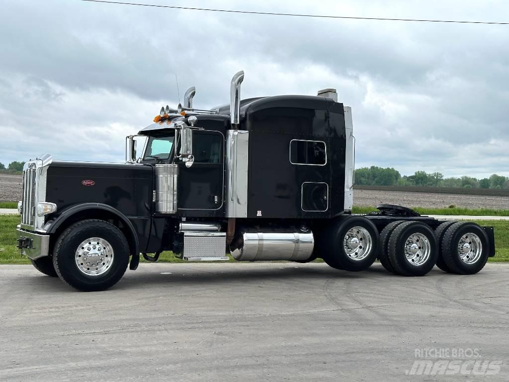 Peterbilt 389 Naudoti vilkikai