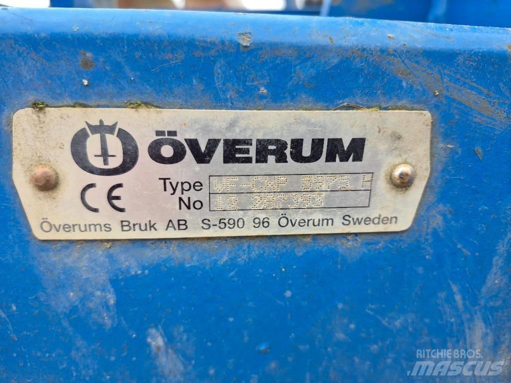 Överum Plog Apverčiamieji plūgai