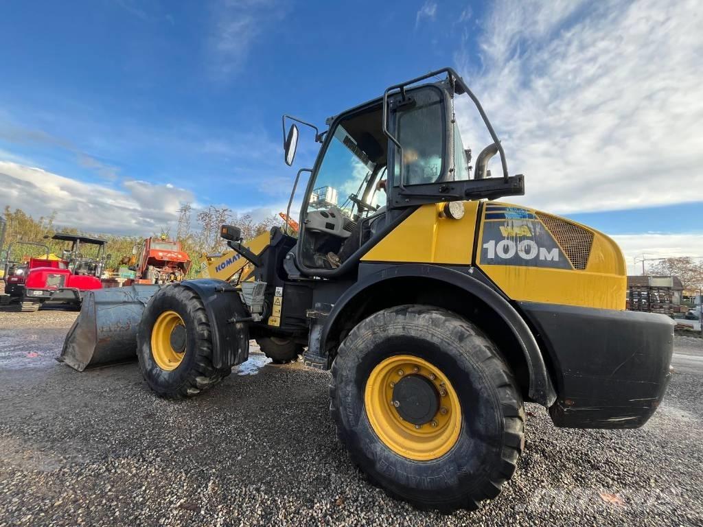 Komatsu WA 100 M Naudoti ratiniai krautuvai