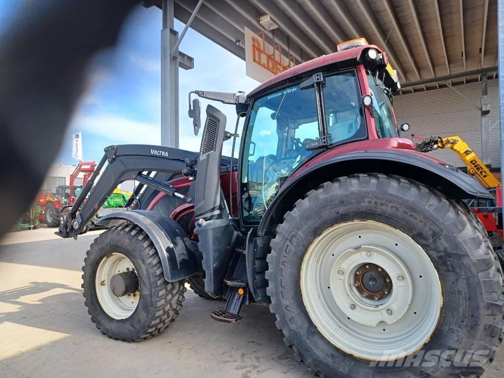 Valtra 234 Direct Traktoriai