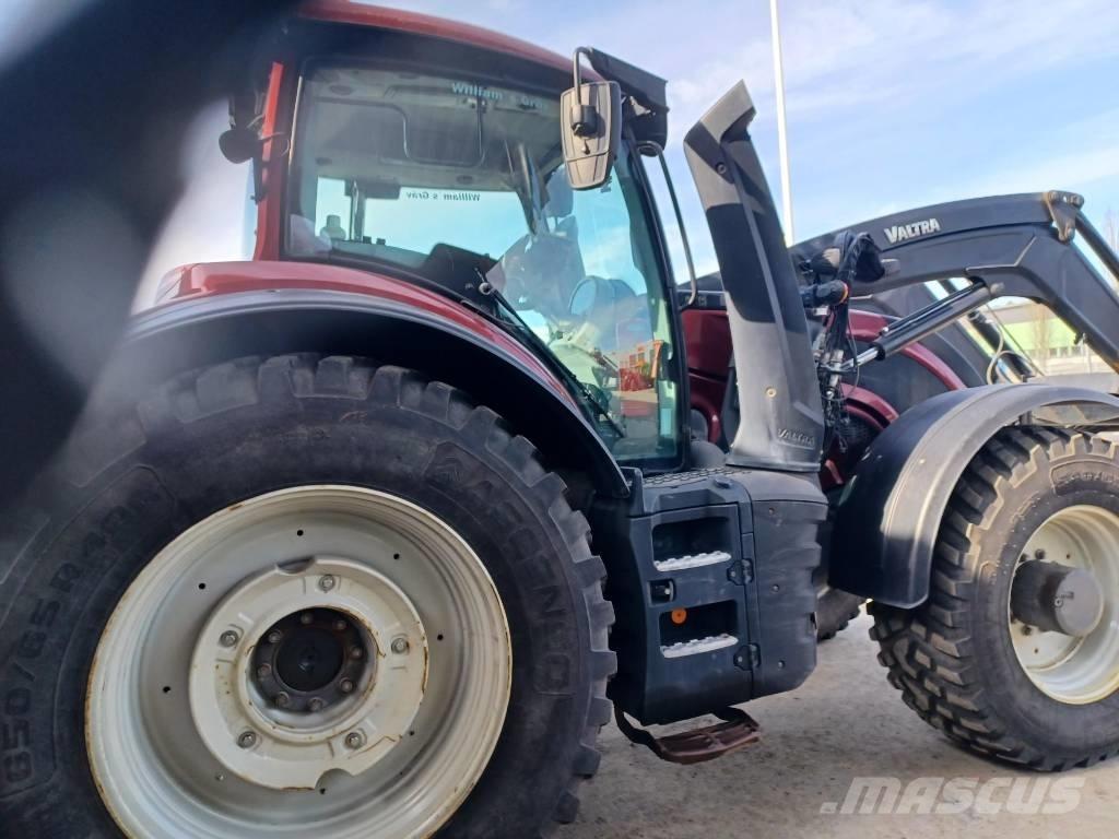 Valtra 234 Direct Traktoriai