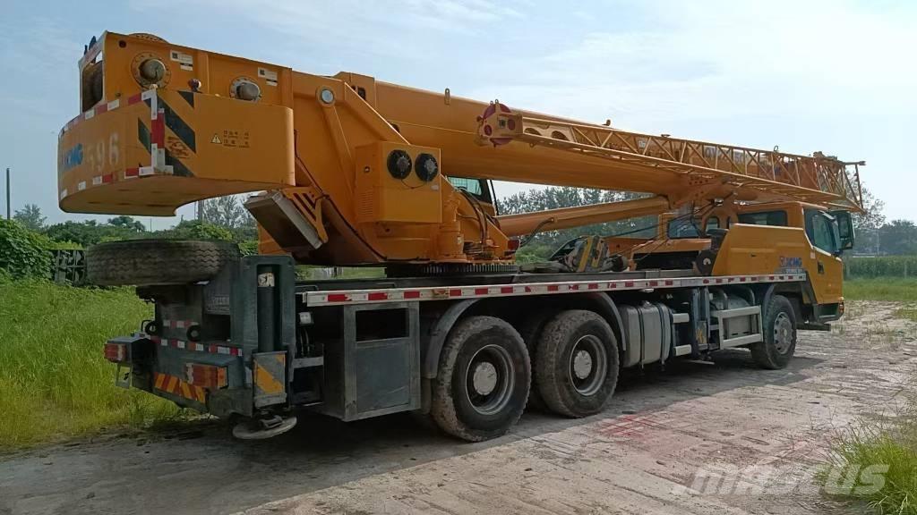 XCMG QY25K5C Visureigiai kranai