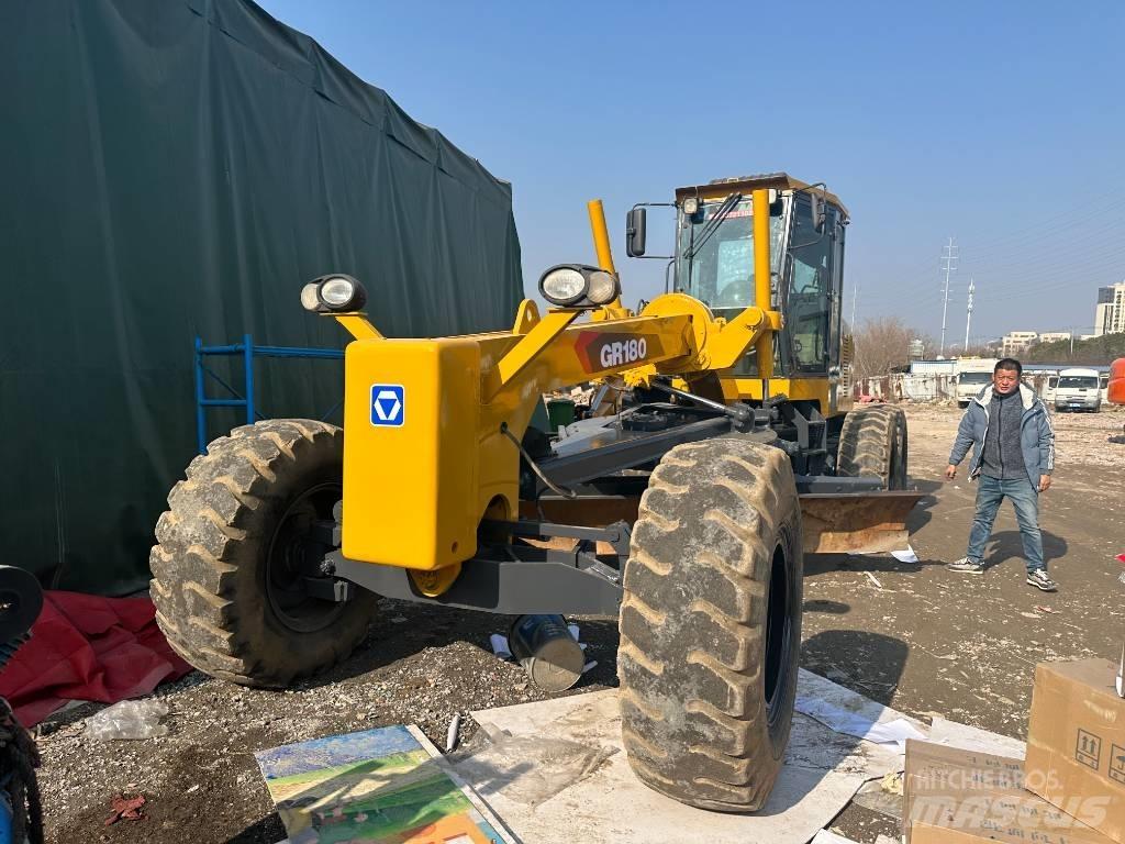 XCMG GR180 Greideriai