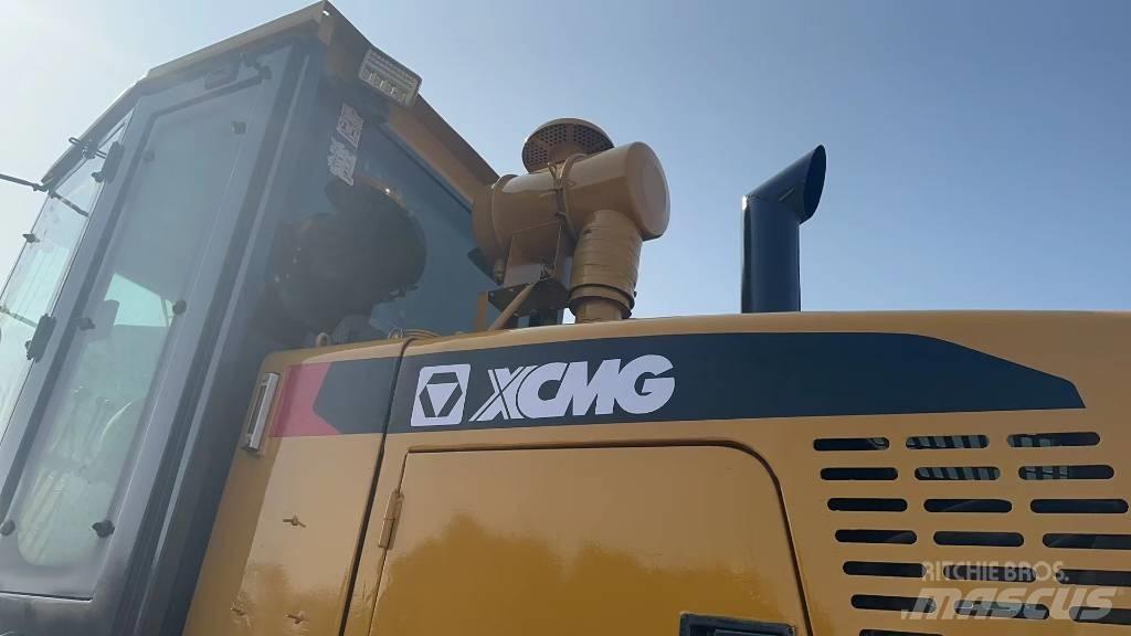 XCMG GR180 Greideriai
