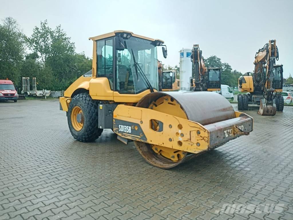 Volvo SD 135 B Vieno būgno volai