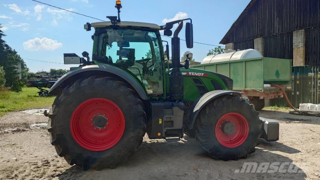 Fendt 724 Profi Plus Traktoriai