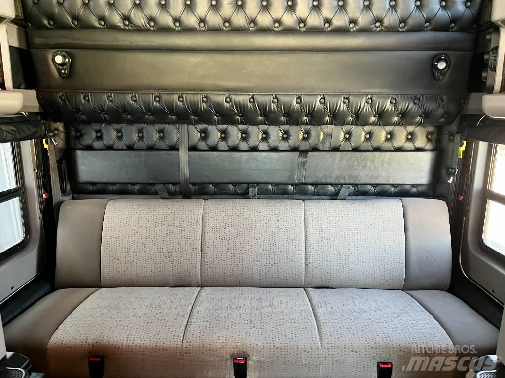 Kenworth W 900 Naudoti vilkikai