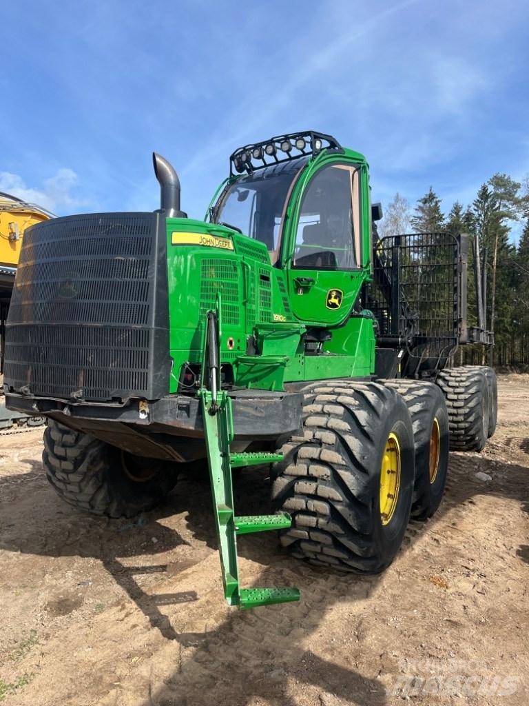 John Deere 1910g Naudoti miškovežiai (Forvarderiai)