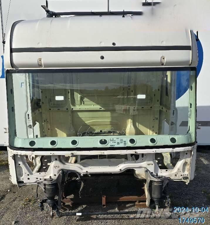Scania R Kabinos ir salonai