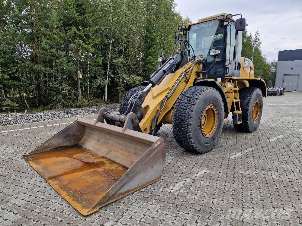 CAT 930 H Naudoti ratiniai krautuvai