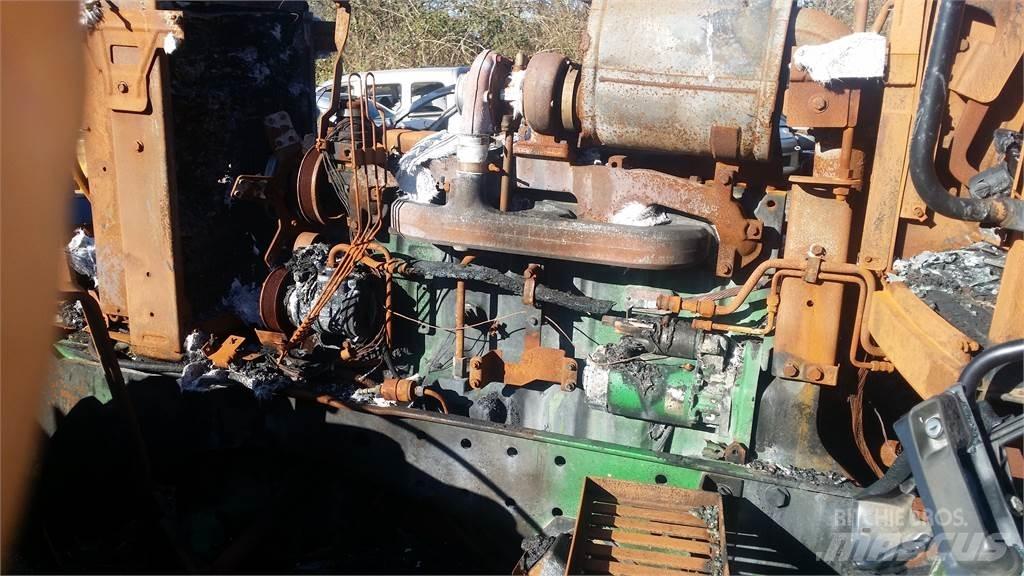 John Deere 7700 Traktoriai