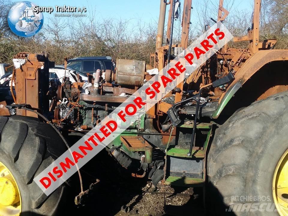 John Deere 7700 Traktoriai