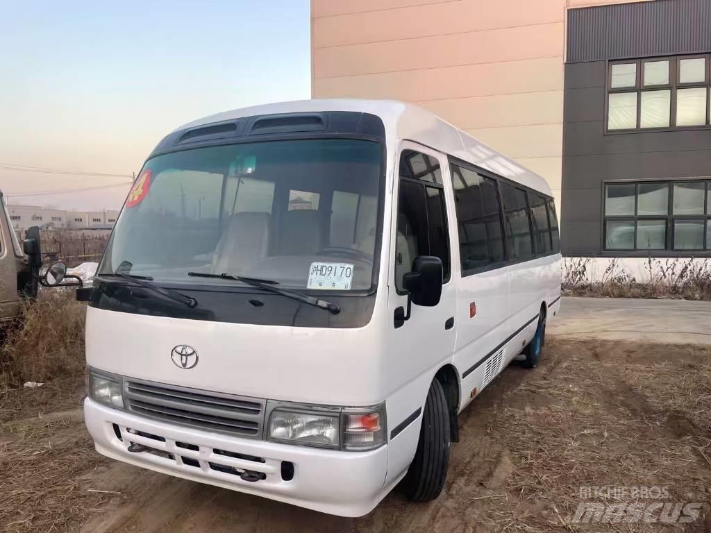 Toyota Coaster Tarpmiestiniai autobusai