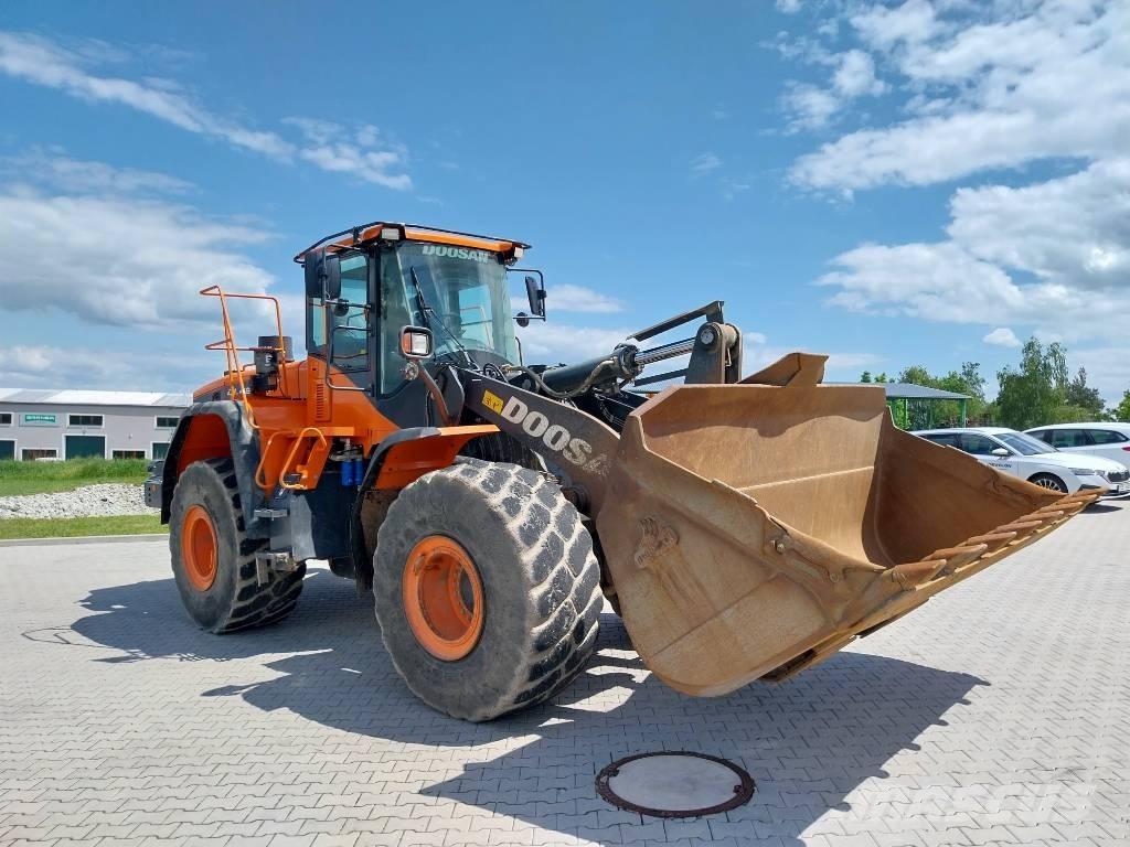 Doosan DL 420CVT-5 Naudoti ratiniai krautuvai