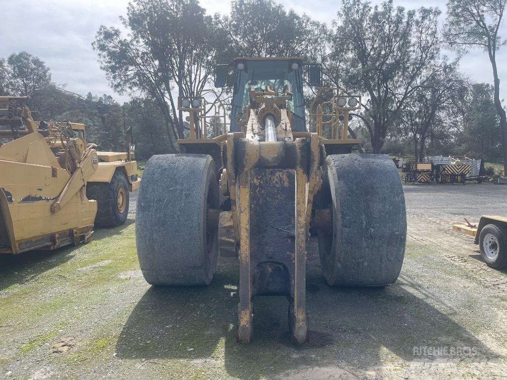 CAT 988 H Naudoti ratiniai krautuvai