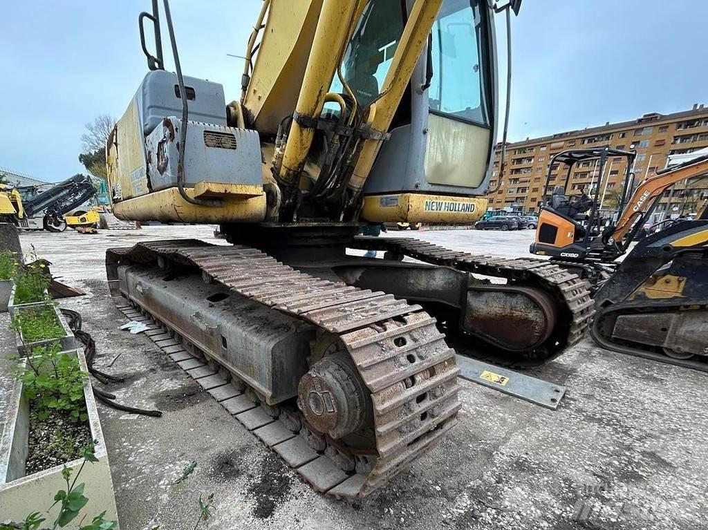 New Holland E215B Specialūs ekskavatoriai