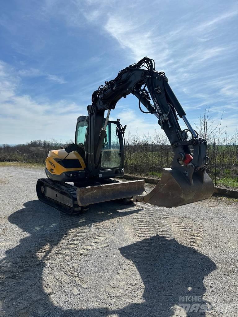 Mecalac 8 M CR Vidutinės galios ekskavatoriai 7-12 t