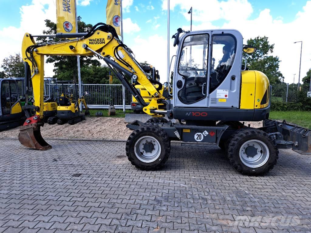 Wacker Neuson EW100 Ratiniai ekskavatoriai