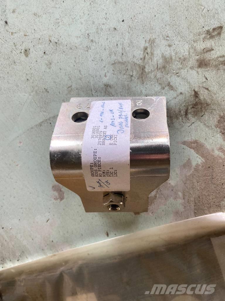 CAT 938 H Naudoti ratiniai krautuvai